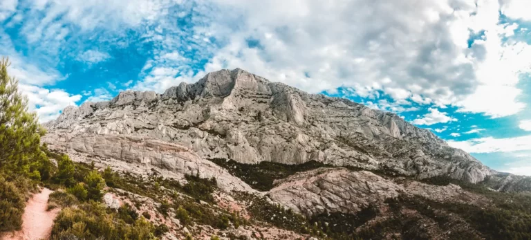Massif-Sainte-victoire
