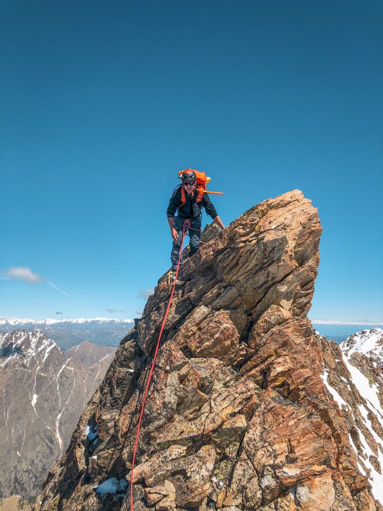 Sur les arêtes qui mènent à l'Argentera