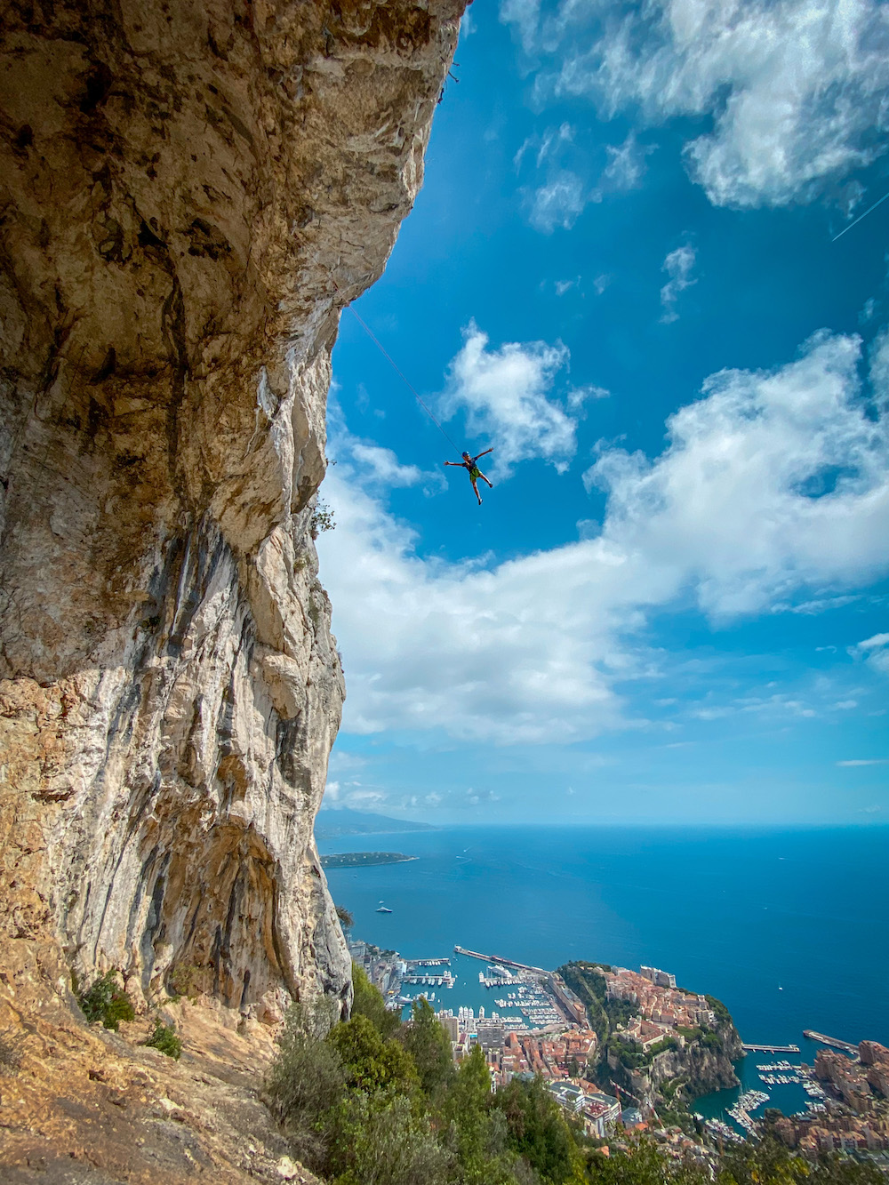 Le pendule de big Ben autour de Monaco